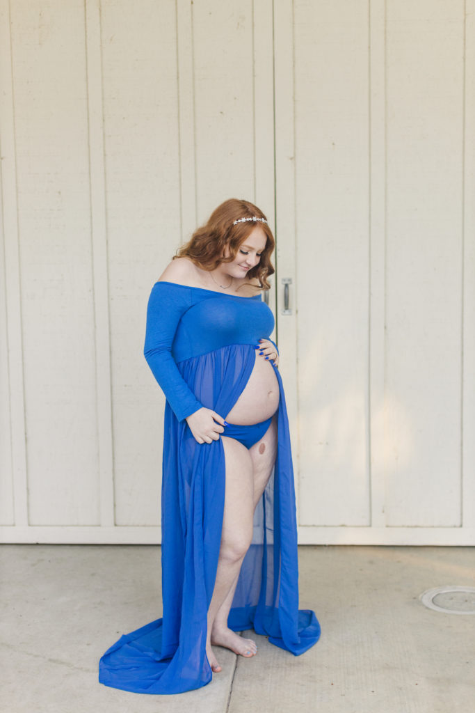 royal blue Maternity portraits at San Joaquin River Parkway